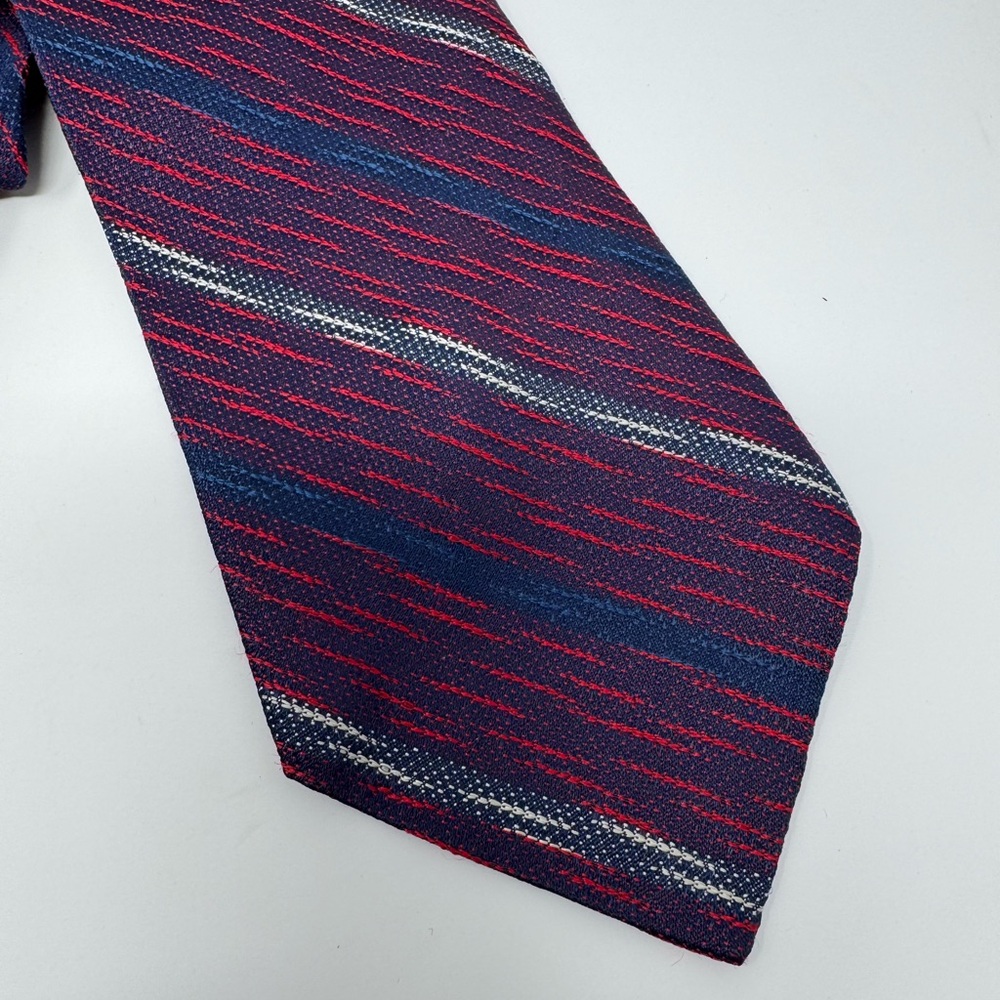 Vintage Neck Tie, stripes, diagonal,‎ acetate rayon, mid century hipster classic